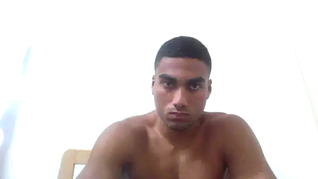 paulobonaventuree online show from February 15, 7:00 pm