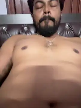 mikimdl1 online show from March 18, 4:37 am