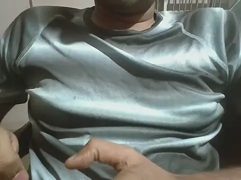 0BANANABANANA0 online show from February 15, 4:37 pm