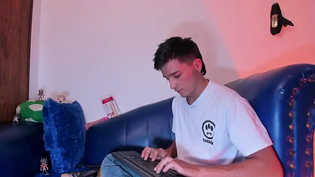 bad boy cum  online show from March 13, 10:49 pm