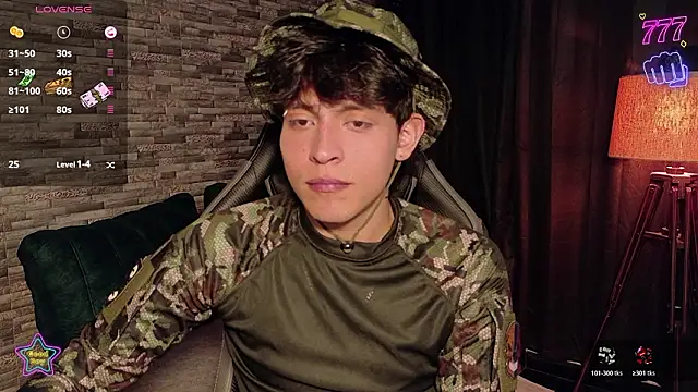  -Lucky-  online show from March 13, 12:40 am