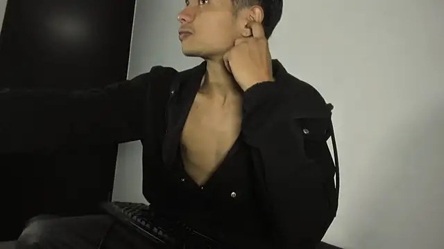 ClemontRosse online show from February 27, 6:58 am