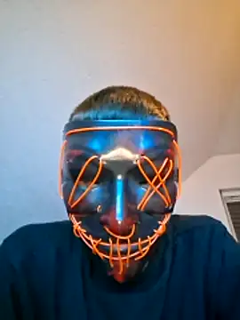 Blackklu online show from June 8, 7:59 pm