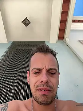 vieiratiago963 online show from July 2, 1:17 pm