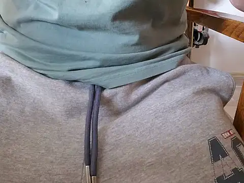 RetroWorth01 online show from February 27, 3:11 pm