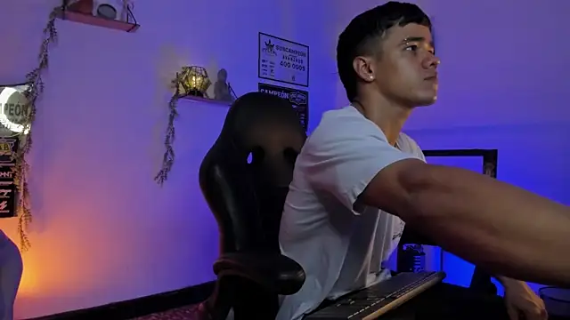 Rob zaens33 online show from February 20, 1:35 pm