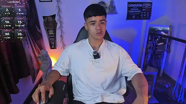 Rob zaens33 online show from March 13, 1:19 pm