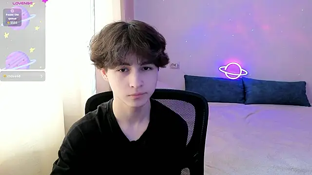  LukaHayes  online show from March 17, 12:18 pm