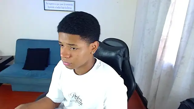 liiam3 online show from March 13, 9:10 pm