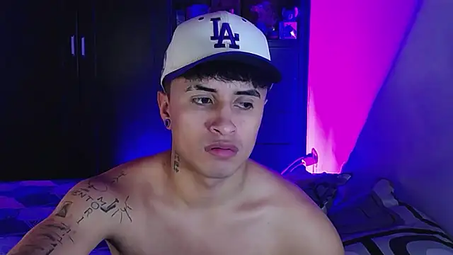 Jhon Sara online show from March 2, 3:39 am