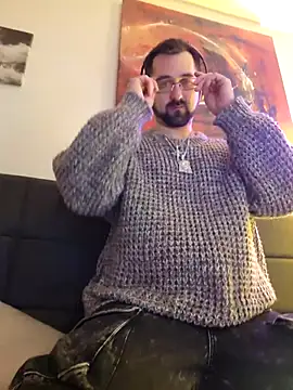 LargeLith online show from March 14, 9:11 pm