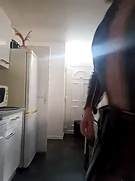 olivbisoumis online show from March 19, 6:27 am