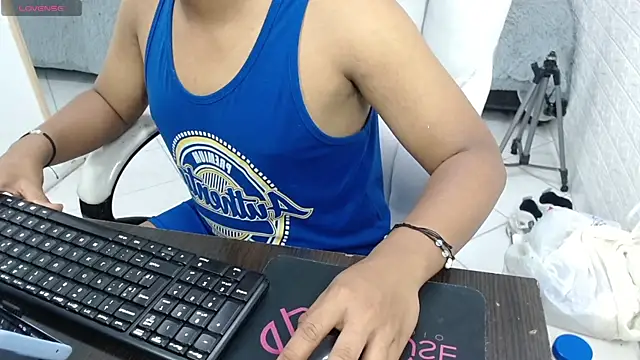 velvet o online show from February 27, 4:57 am