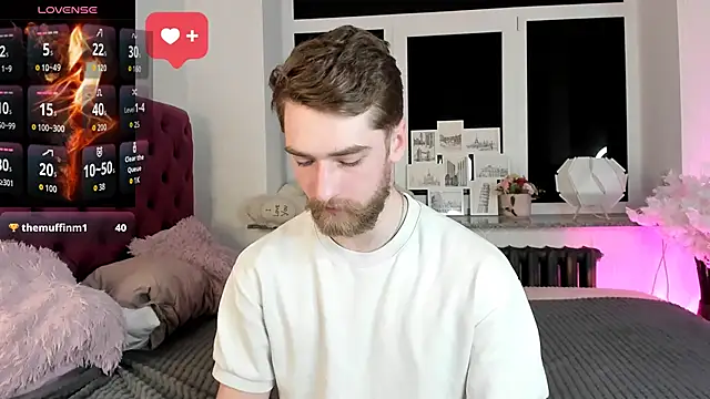 Dexter Raze online show from March 21, 11:31 pm