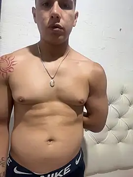 Sean Pry online show from April 1, 1:40 am