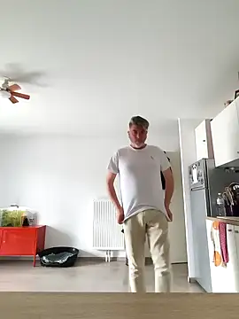 eruzam59000 online show from April 1, 2:25 pm