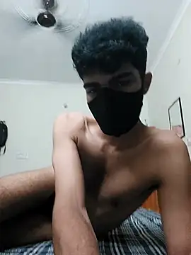 NikhilN247913 online show from April 1, 11:12 am