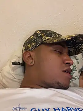 Drakel19 online show from April 20, 1:19 am