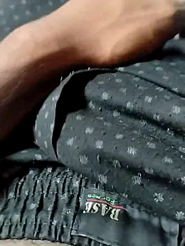 horny boy 45 online show from May 3, 6:16 am