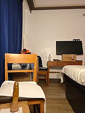 sissy2727 online show from May 21, 4:30 am