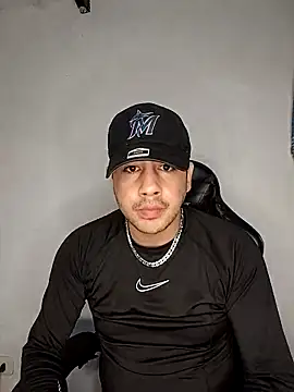 KhaledManzour12 online show from February 23, 8:16 am