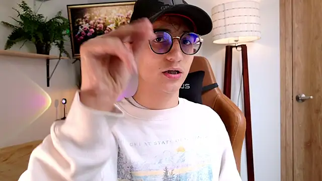 Sr evann online show from March 12, 4:26 pm