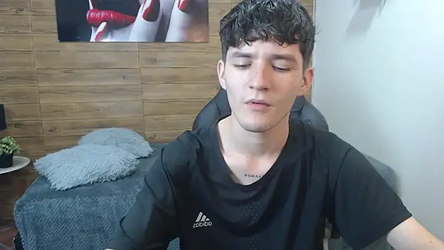 trevor mob online show from April 18, 7:58 pm