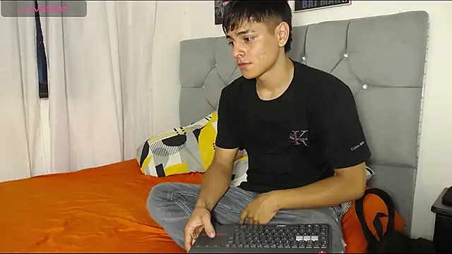 Logan Jhonson19 online show from March 13, 3:14 am