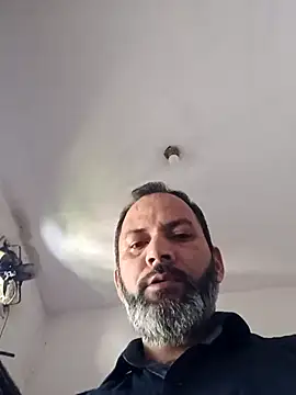 GentlemanX119 online show from March 2, 3:28 am