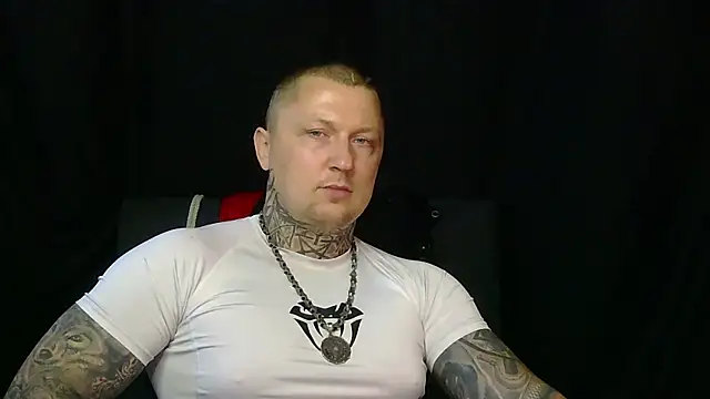 devilWithTats online show from July 19, 8:53 am