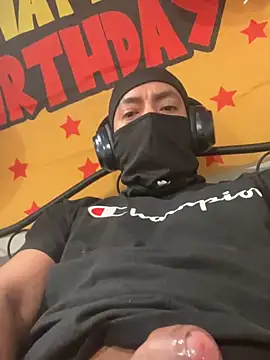 alec25b online show from April 5, 5:48 am