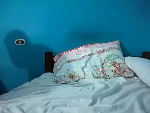 eyd 001 online show from March 24, 5:07 pm