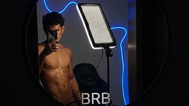 jossi12345j online show from March 30, 12:06 pm