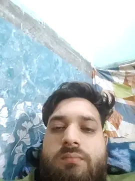 areee214 online show from April 7, 7:25 pm