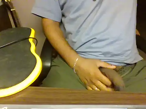 bigbuldgee online show from March 2, 9:33 pm