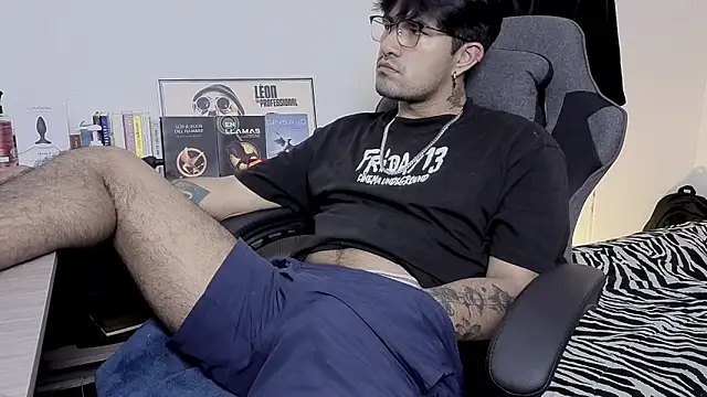 kcleiton online show from March 26, 7:45 am