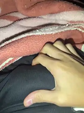 marouaN197 online show from March 7, 1:03 am