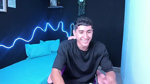 Dark Valentino  online show from March 4, 2:07 am