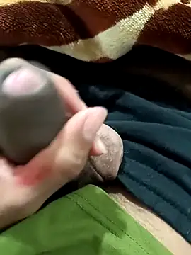 boy with-sex online show from March 4, 7:10 pm