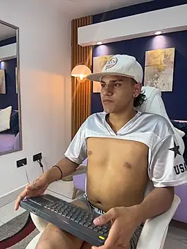 Ikaika Kalani online show from March 17, 12:29 pm