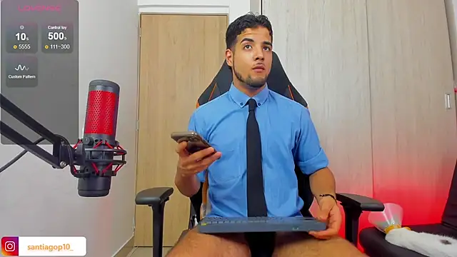 Alexx Lord online show from May 29, 2:43 am