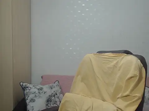 BlondEagleMuscle online show from March 17, 9:17 pm