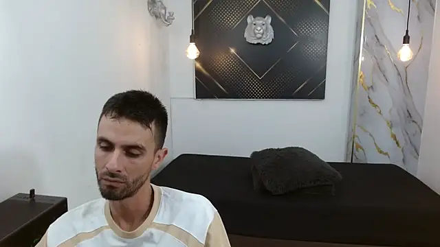 KingOfTemptation online show from March 11, 3:02 am