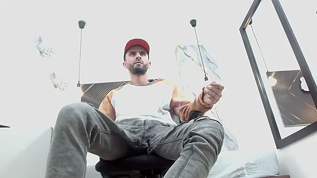 KingOfTemptation online show from April 3, 3:58 am