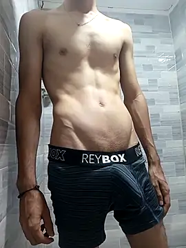 Juango24321 online show from April 5, 9:00 pm