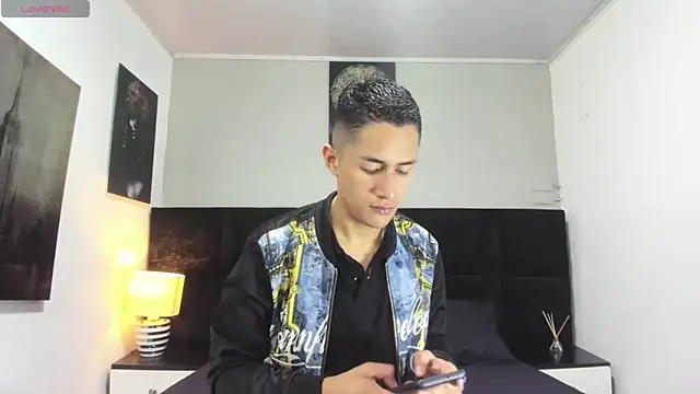  Alan Walker 1 online show from April 21, 2:01 pm