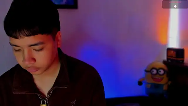 Lee Colee online show from March 27, 8:43 pm