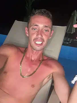 MeJross online show from April 28, 1:22 am