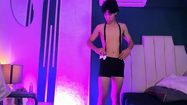 Cheys Mast online show from April 1, 3:31 pm