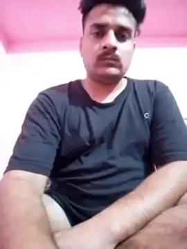 Decentlover67 online show from May 11, 3:40 pm